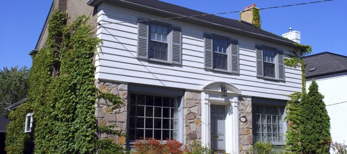 Installing Vinyl Siding